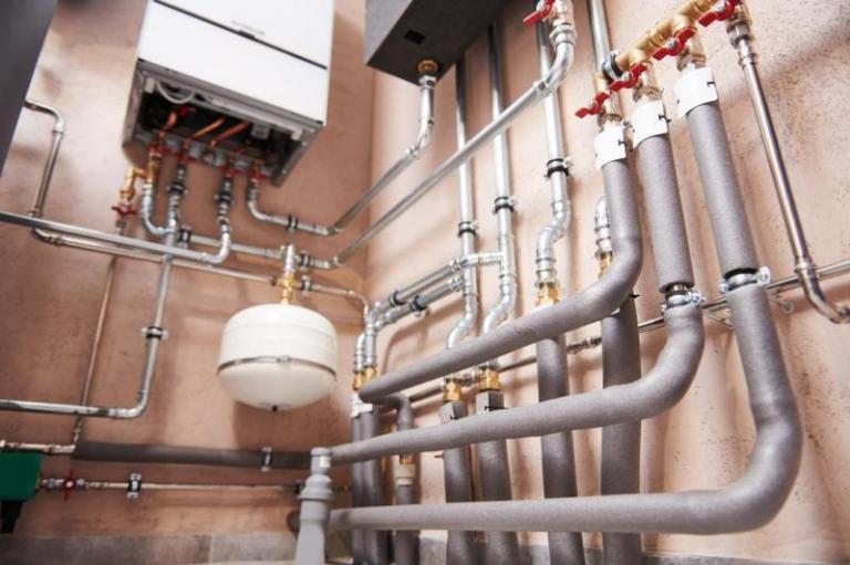 Installation de radiateurs : quel type choisir pour votre habitat ?